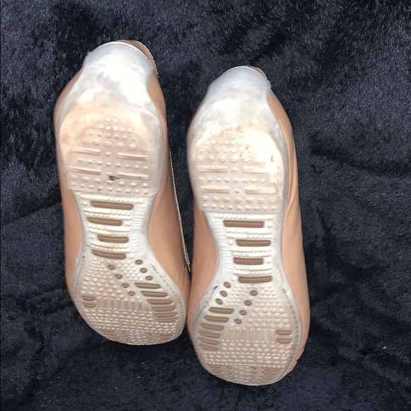 Stuart Weitzman size 7.5 tan Geek flat loafer - Picture 4 of 4